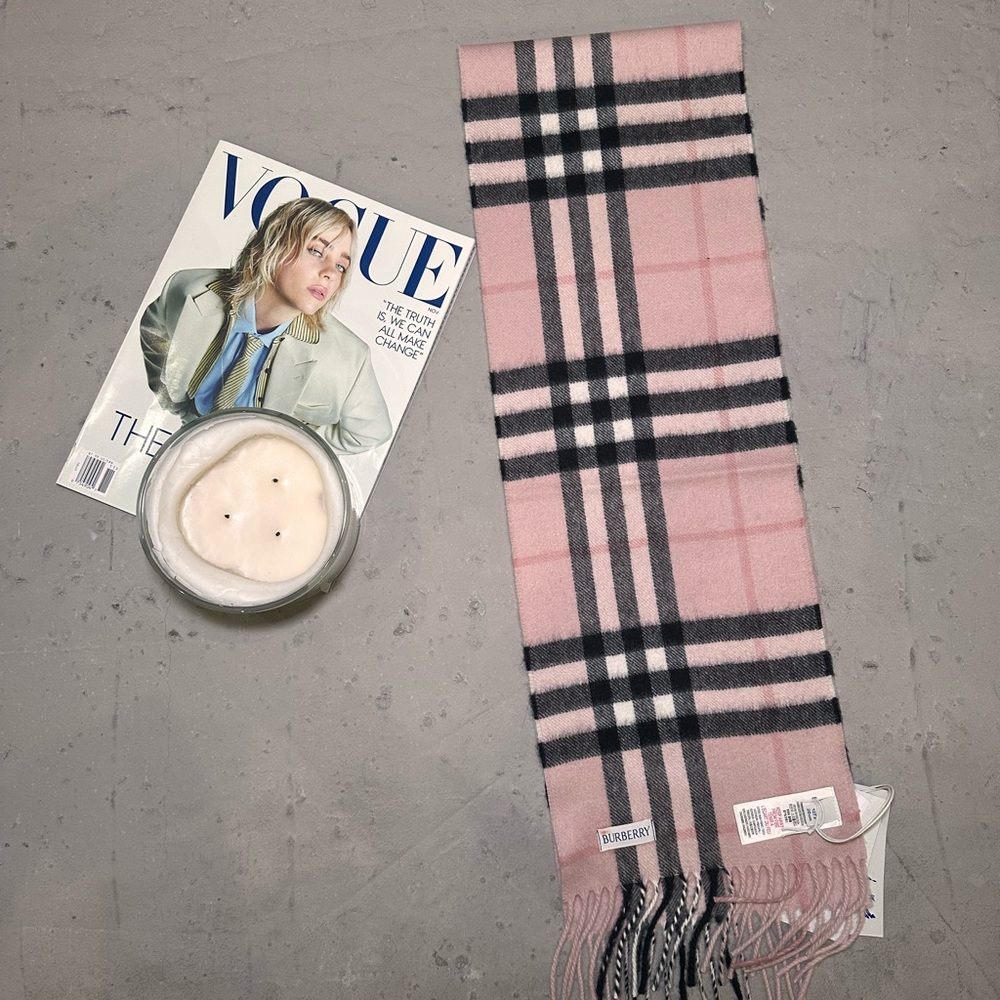 New  BURBERRY Check  100% Cashmere Unisex Ash RoseScarf /50 X 7.9 inches - Picture 2 of 8